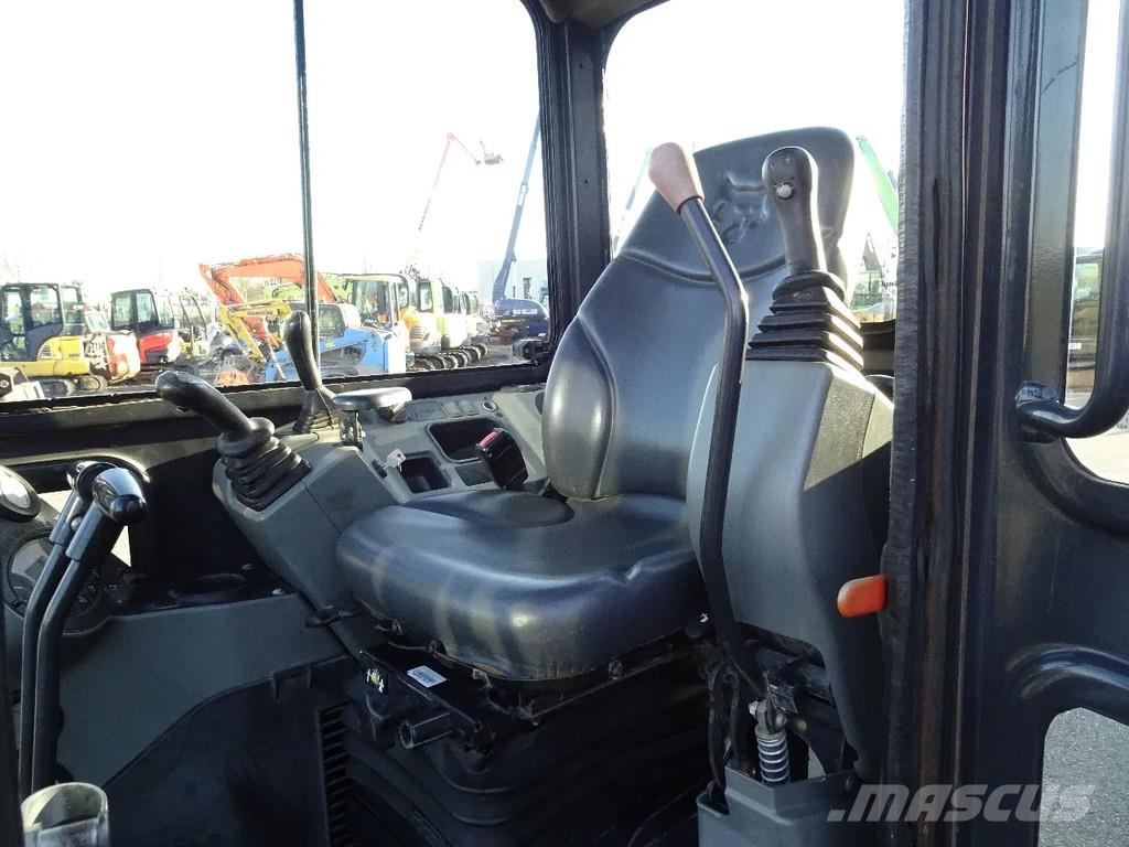 Bobcat E26EM Mini excavators < 7t (Mini diggers)