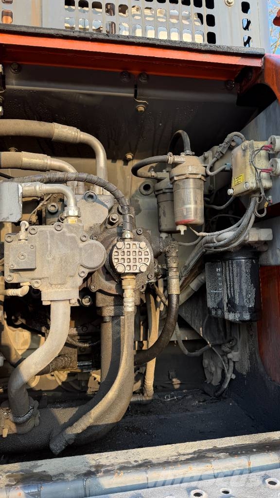 Hitachi ZX 470 LCH-5B Bandgrävare