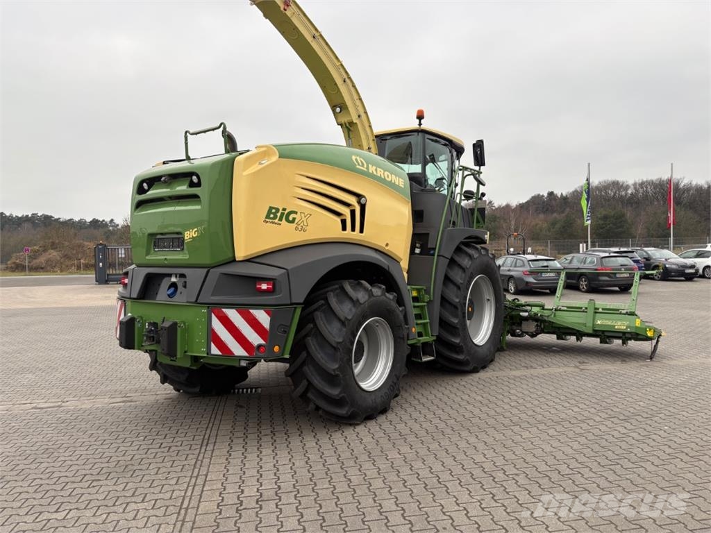 Krone BiG X 630 *865 Trommelstunden* Kombajni za stočnu hranu