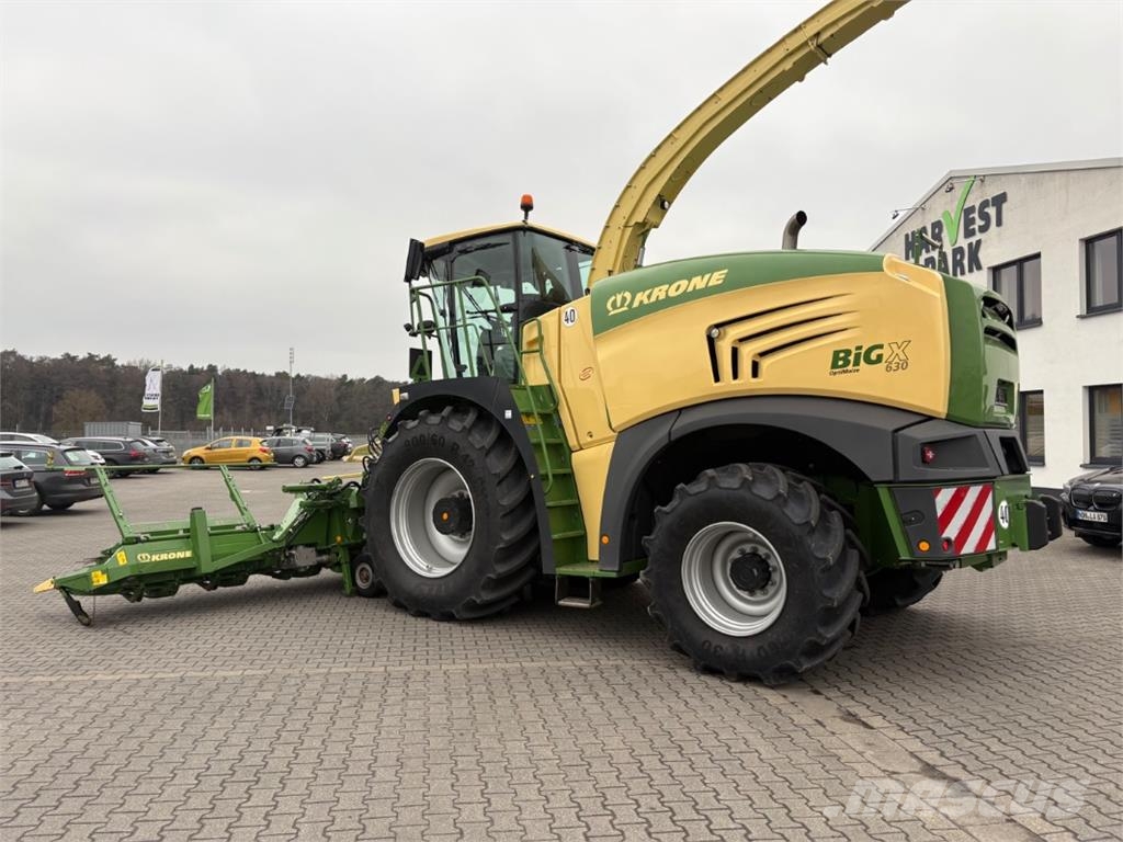 Krone BiG X 630 *865 Trommelstunden* Kombajni za stočnu hranu