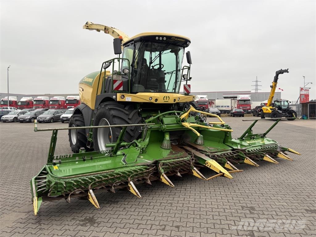 Krone BiG X 630 *865 Trommelstunden* Kombajni za stočnu hranu