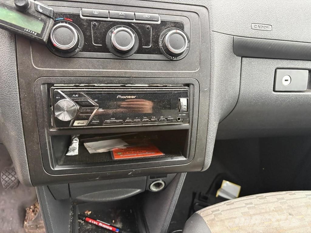 Volkswagen Caddy 1.6L + MANUAL + DEFECTIVE INJECTORS Furgooniga kaubikud