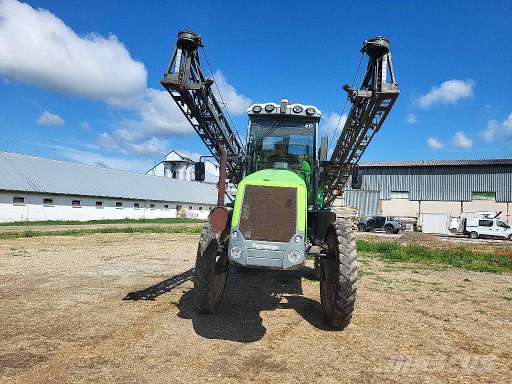 Tecnoma Laser 4240 ground clearance 120cm Självgående sprutor
