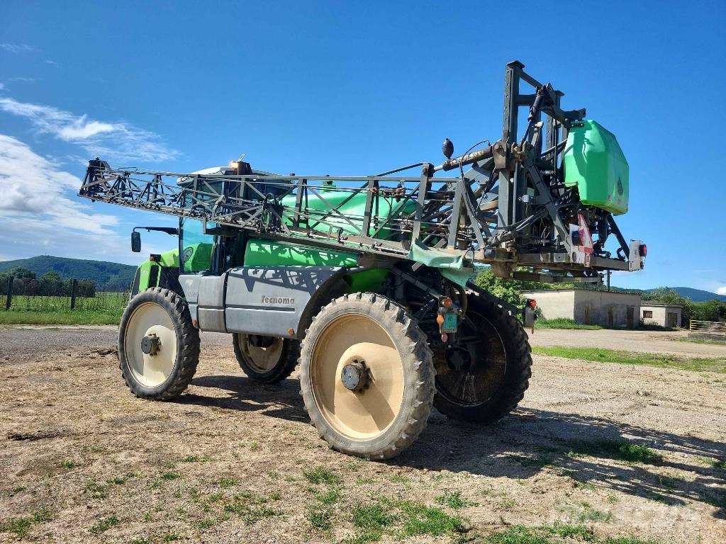 Tecnoma Laser 4240 ground clearance 120cm Självgående sprutor