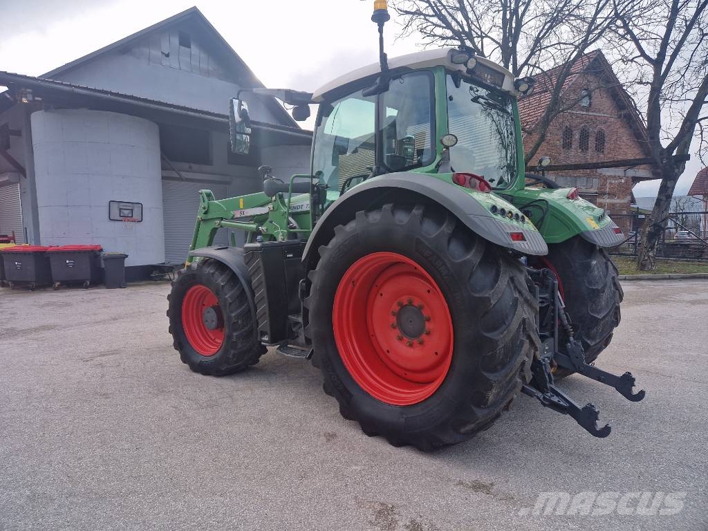 Fendt Fendt Vario 724 Profi Plus S4 Tractoren