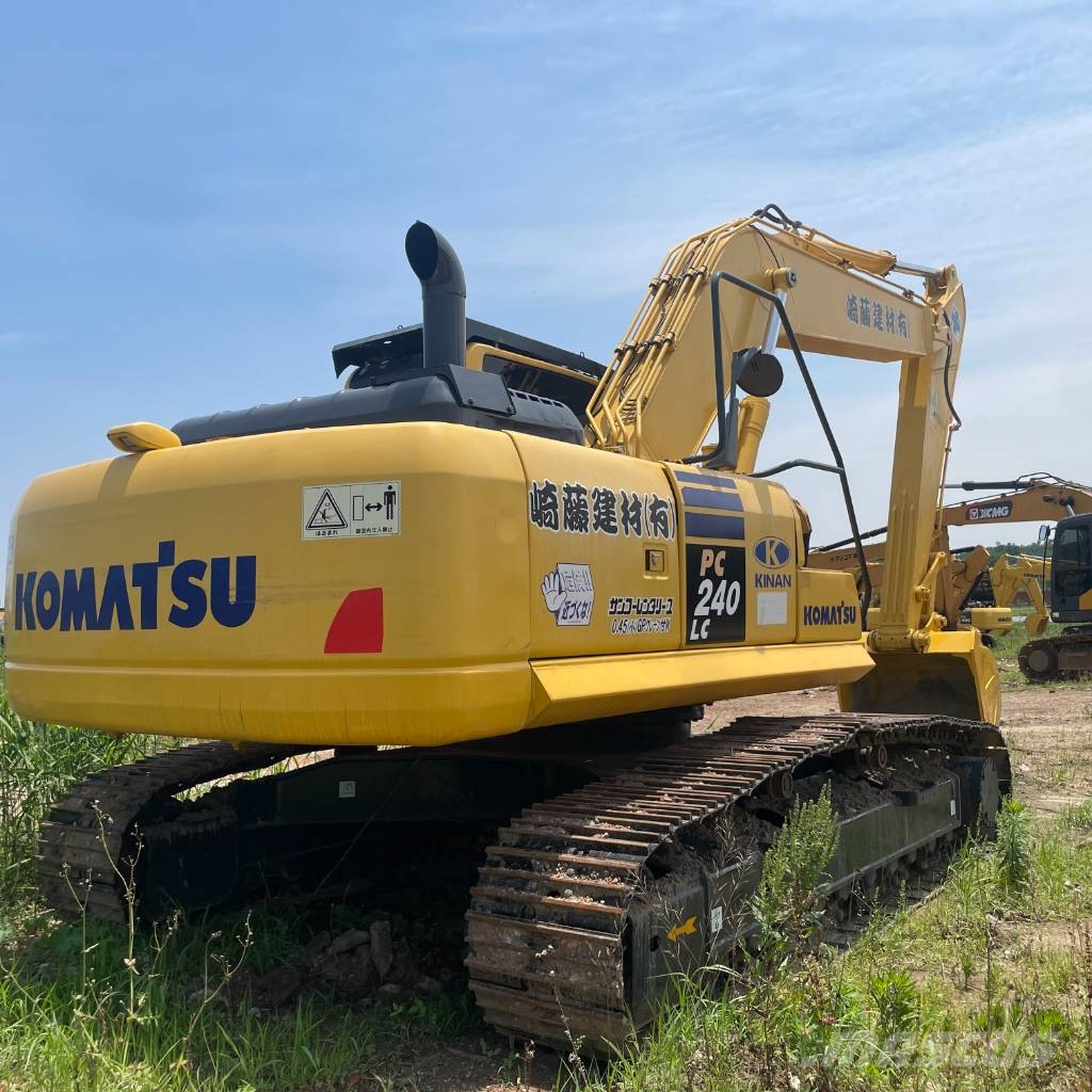 Komatsu PC 240-8 Kāpurķēžu ekskavatori