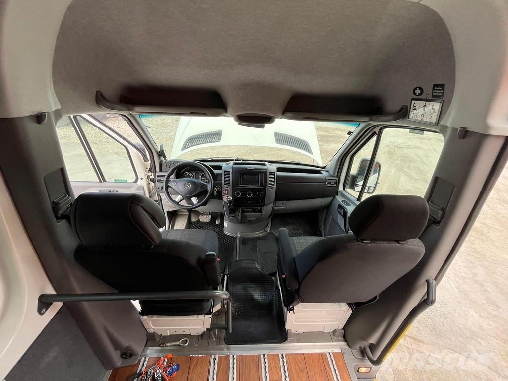 Mercedes-Benz Sprinter 516 CDI 17 SEATS / DRIVER AC Minibussar