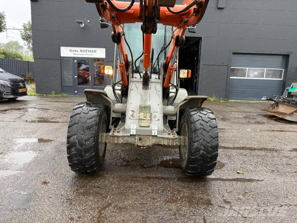 Atlas AR 80 Wielladers