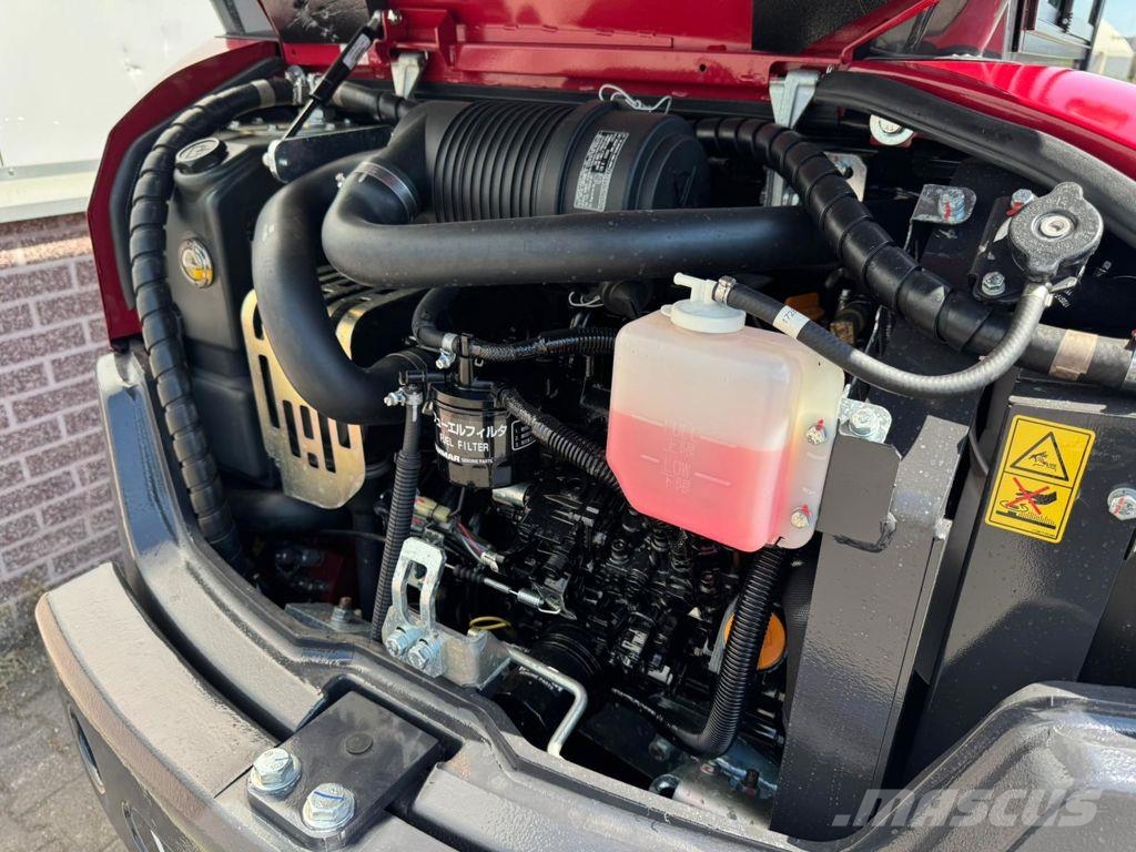 Yanmar SV26 小型挖掘机