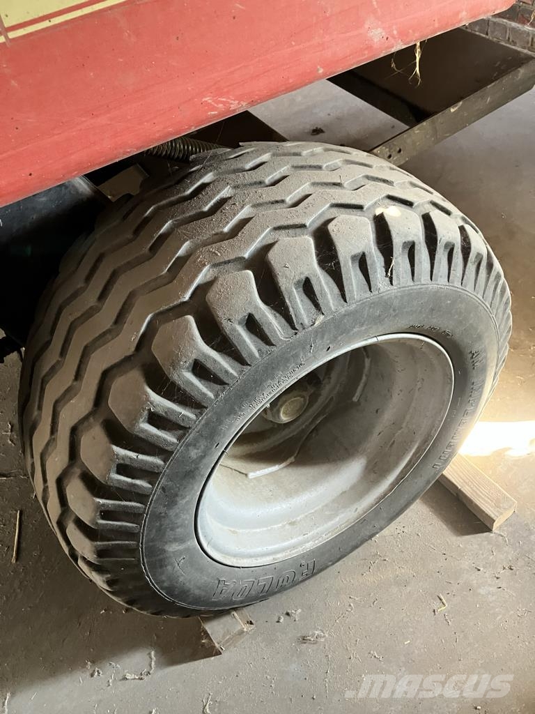 Vicon RV 1901 Balirke (okrogle bale)