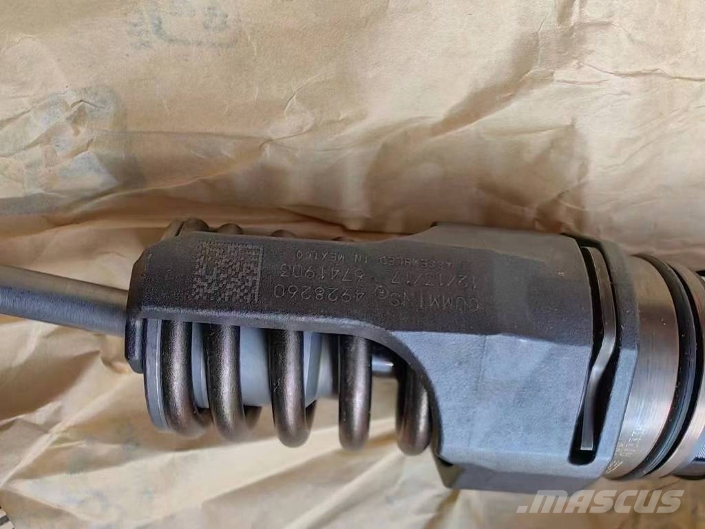 Cummins QSX15 Fuel Injector Motoren