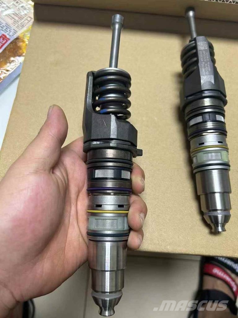 Cummins QSX15 Fuel Injector Motoren