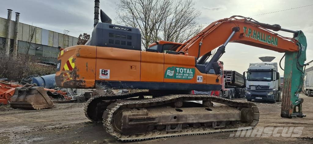 Doosan DX 420 LC Excavadoras sobre orugas