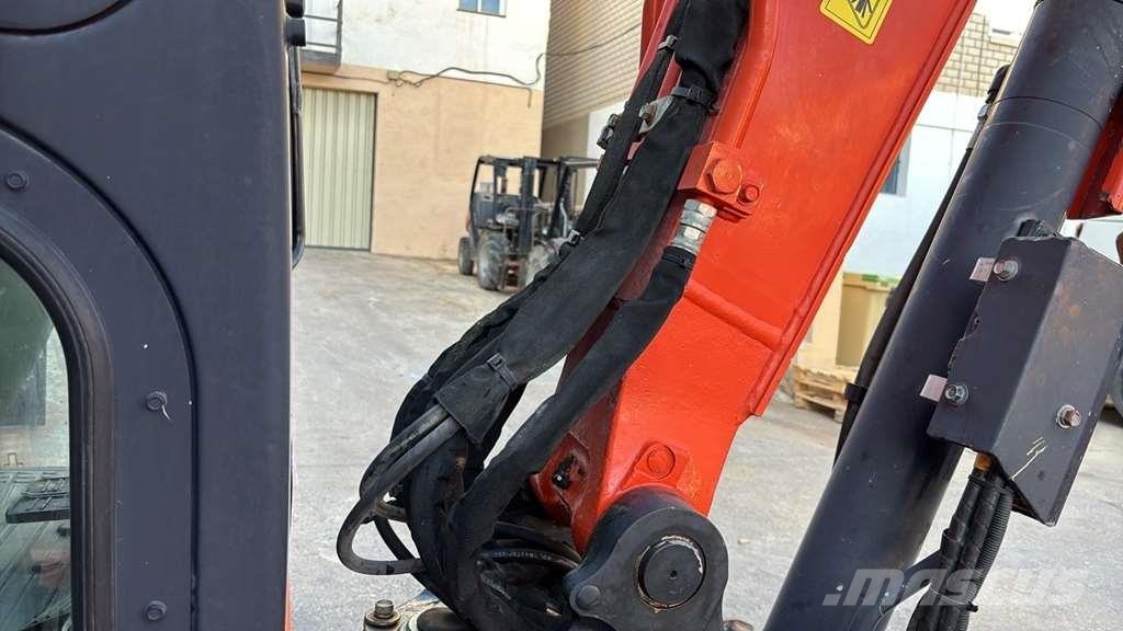 Kubota KX057-4 Miniescavatori