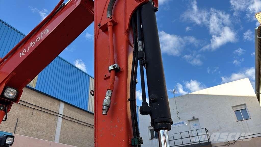 Kubota KX057-4 Miniescavatori