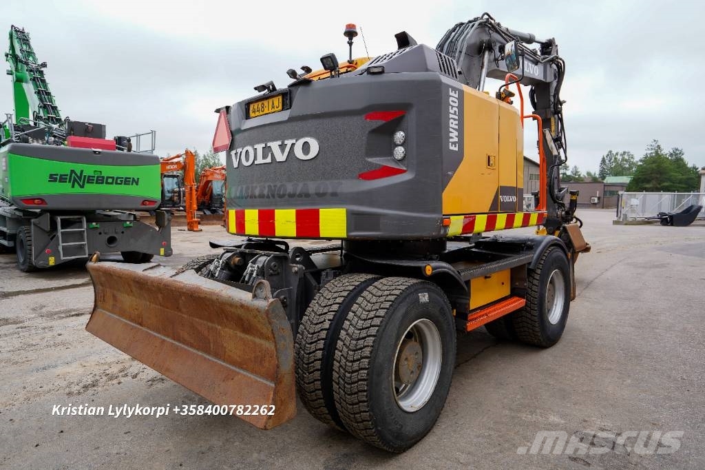 Volvo EWR150E PYÖRÄOHJAUS حفارات بعجل