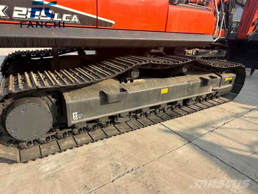 Doosan DX 225 LC 大型油圧ショベル12t以上（パワーショベル・ユンボ）