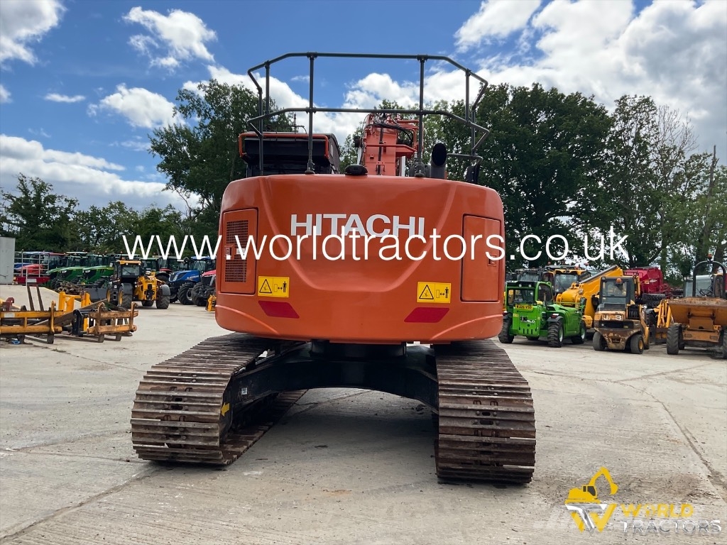 Hitachi ZX 225 US LC-6 Escavadeiras de esteiras