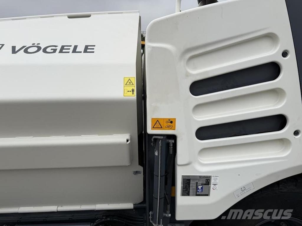 Vögele S 1303-3i 아스팔트 포장장비