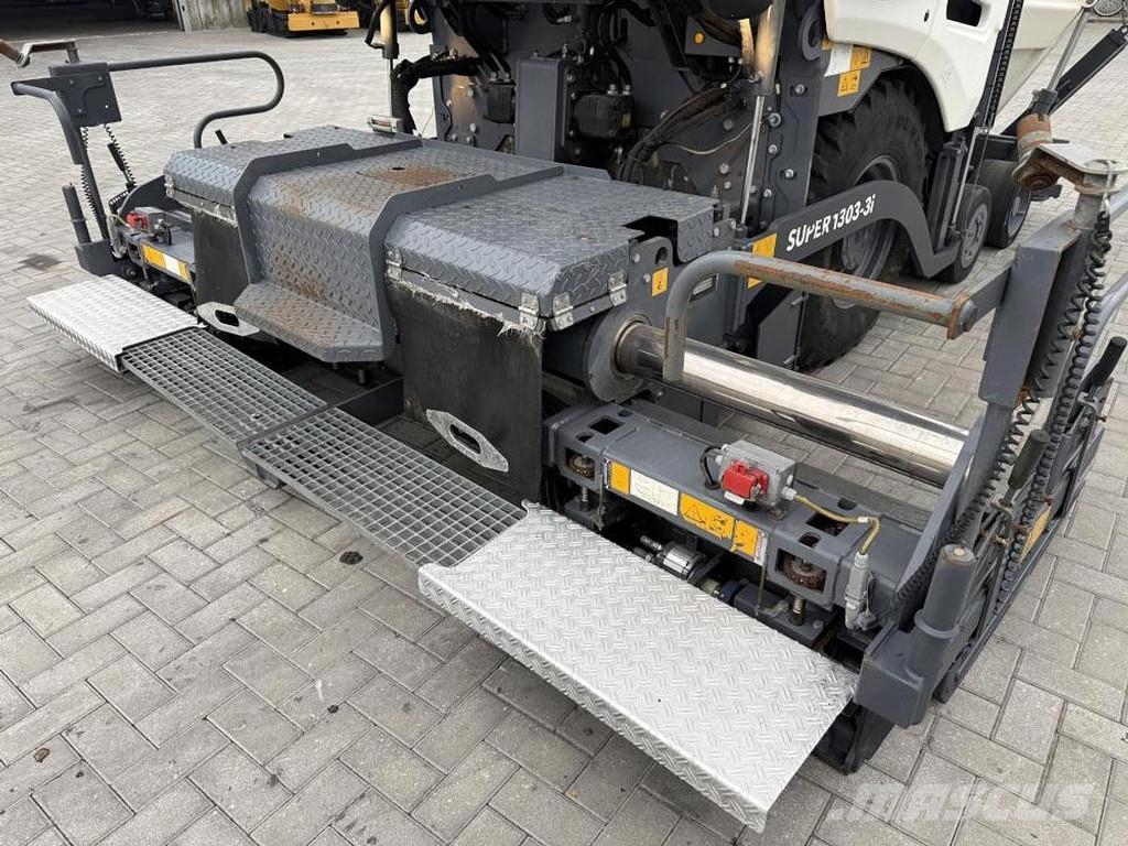 Vögele S 1303-3i 아스팔트 포장장비
