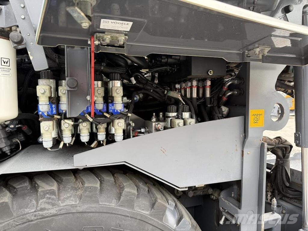 Vögele S 1303-3i 아스팔트 포장장비