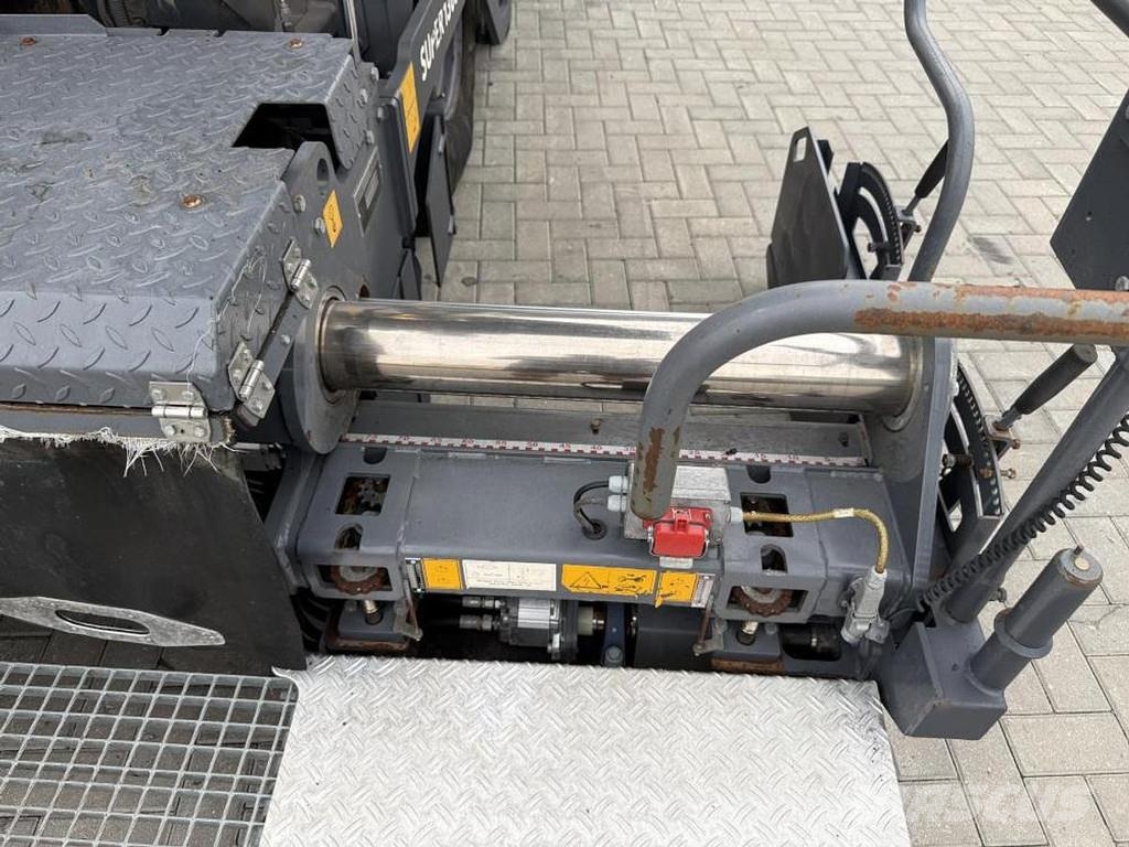 Vögele S 1303-3i 아스팔트 포장장비
