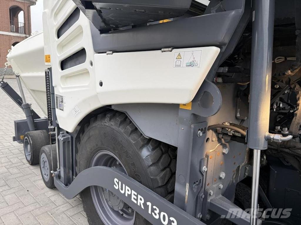 Vögele S 1303-3i 아스팔트 포장장비