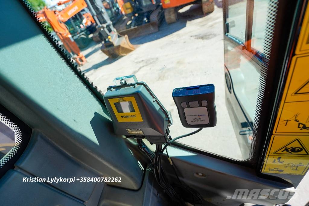 Yanmar B110W ENGCONILLA حفارات بعجل