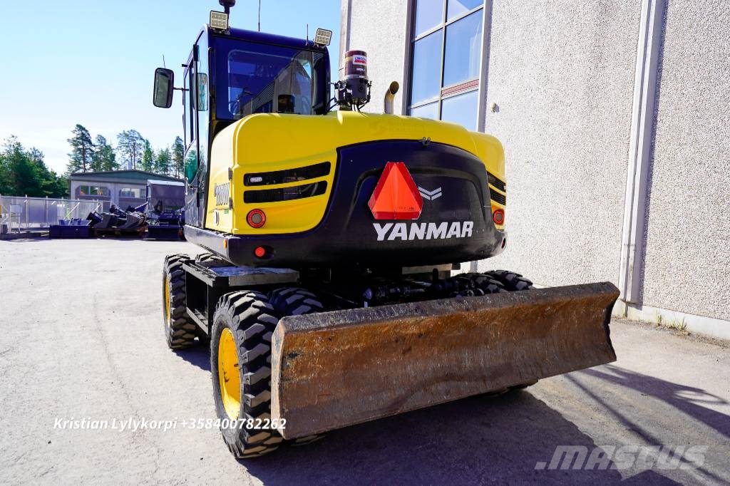 Yanmar B110W ENGCONILLA حفارات بعجل