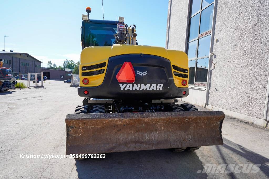 Yanmar B110W ENGCONILLA حفارات بعجل