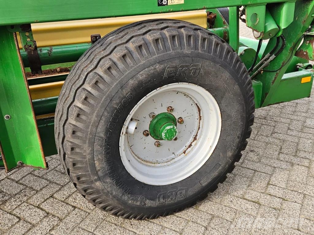 McHale 998 wikkelaar Ranghinatori