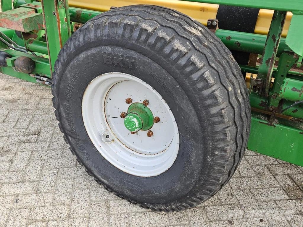 McHale 998 wikkelaar Ranghinatori