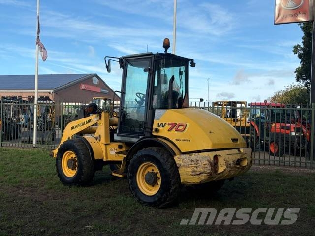 New Holland W 70 휠로우더