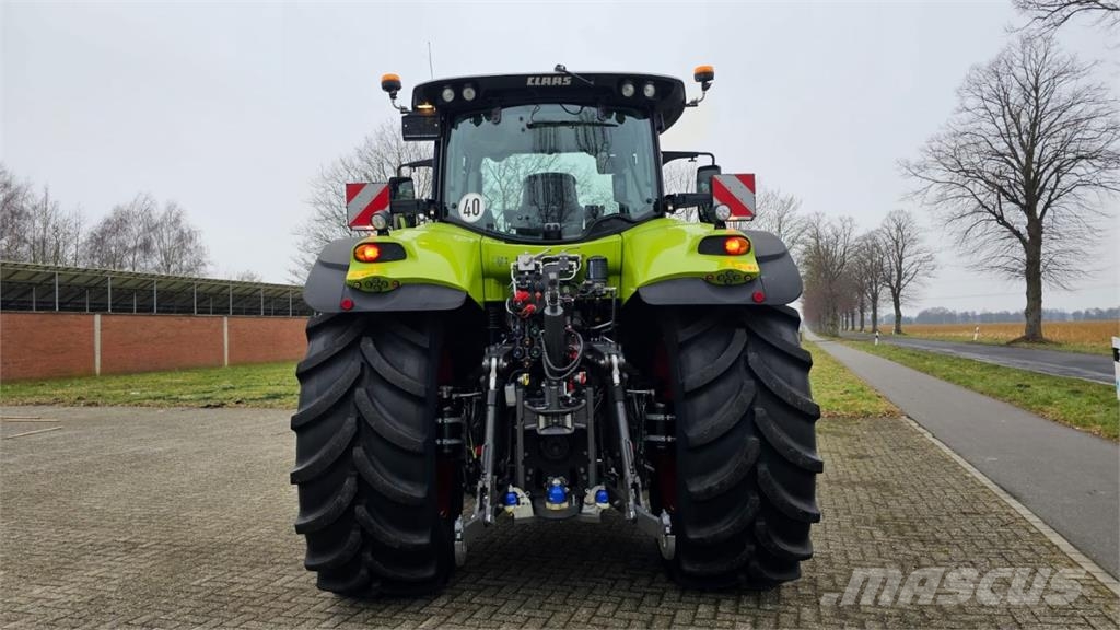 CLAAS Axion 810 Cis+ 트랙터