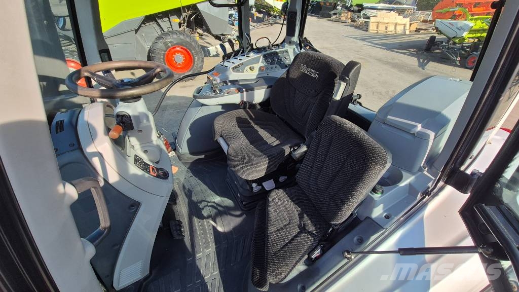 Valtra T 254 الجرارات