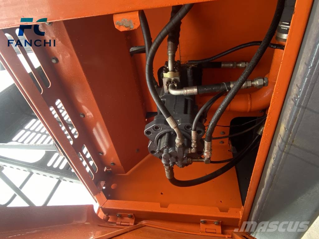 Doosan DX 340 LC Rupsgraafmachines