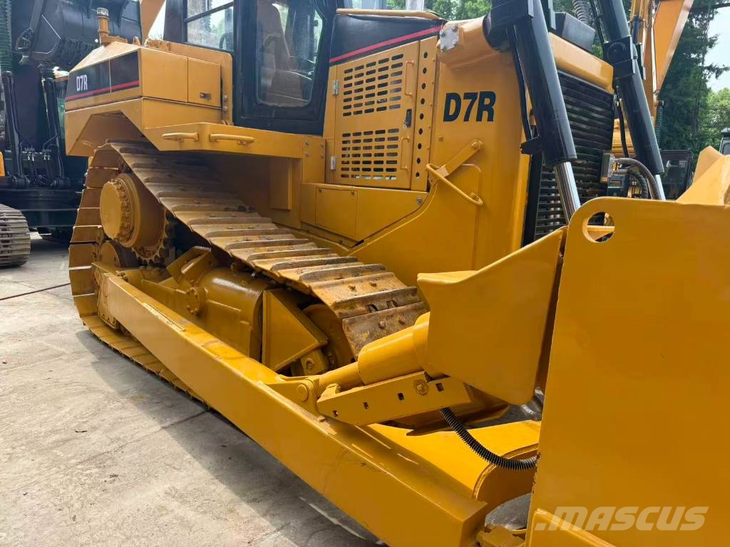 CAT D 7 R Bulldozer