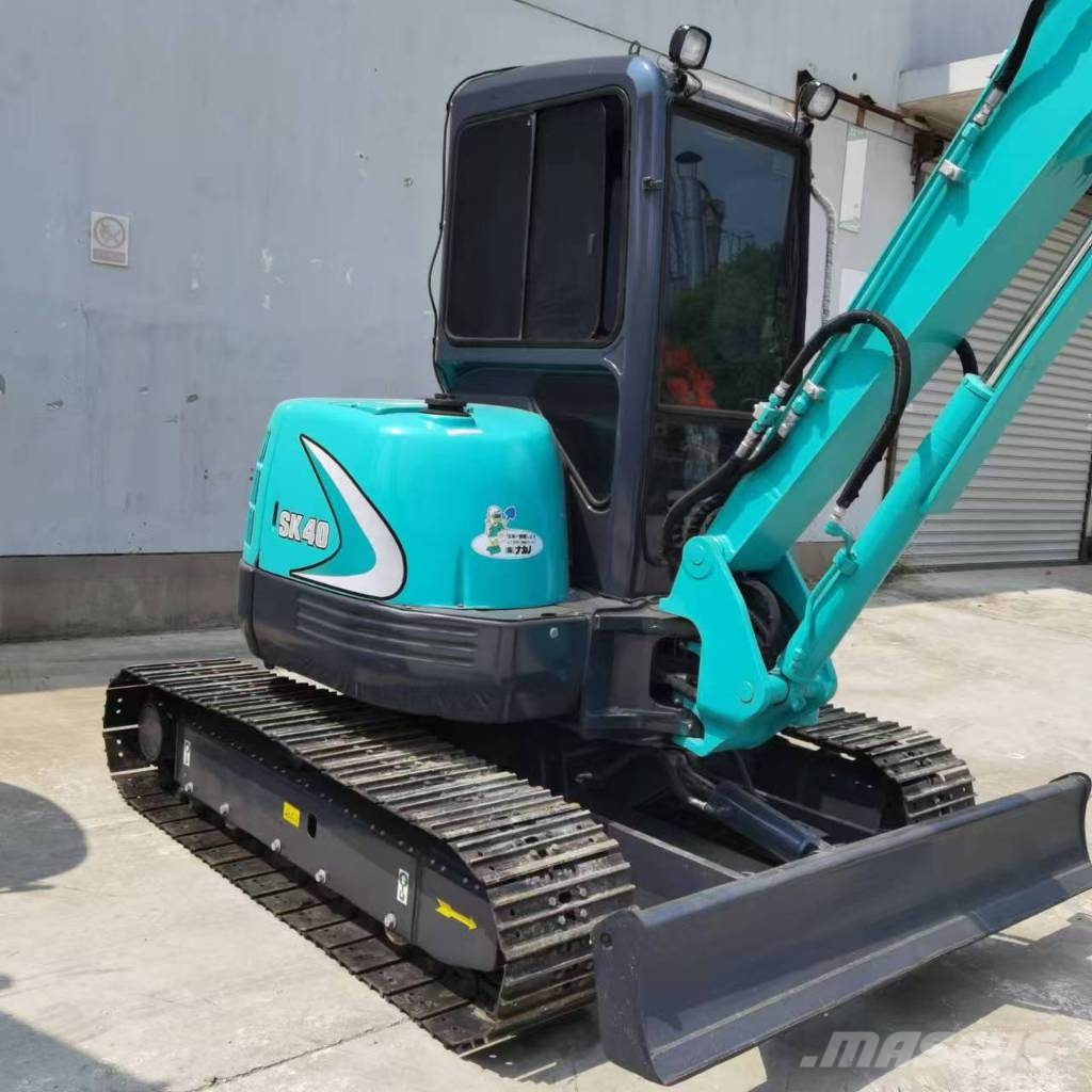 Kobelco SK 40 小型挖土機/掘鑿機<7t(小型挖掘機)