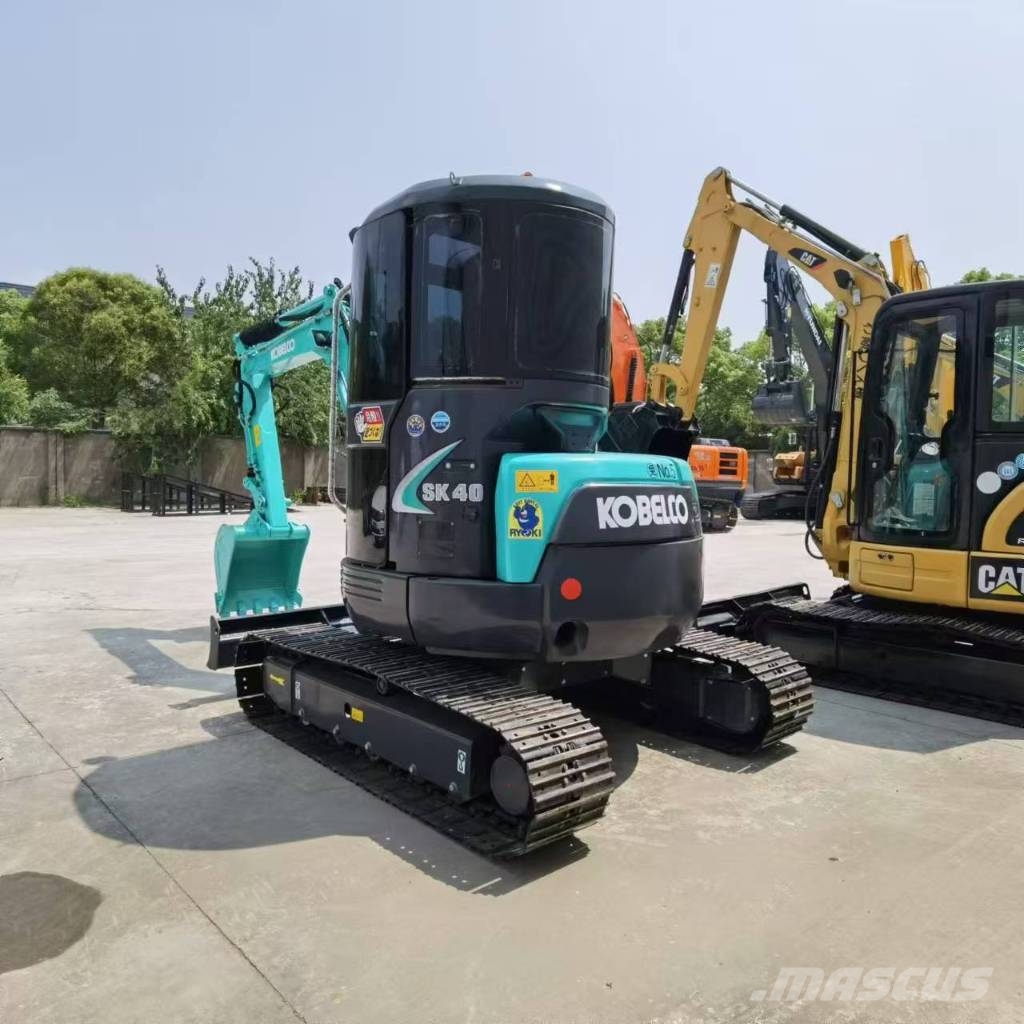 Kobelco SK 40 小型挖土機/掘鑿機<7t(小型挖掘機)