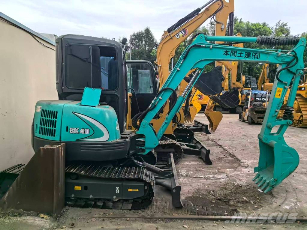 Kobelco SK 40 小型挖土機/掘鑿機<7t(小型挖掘機)
