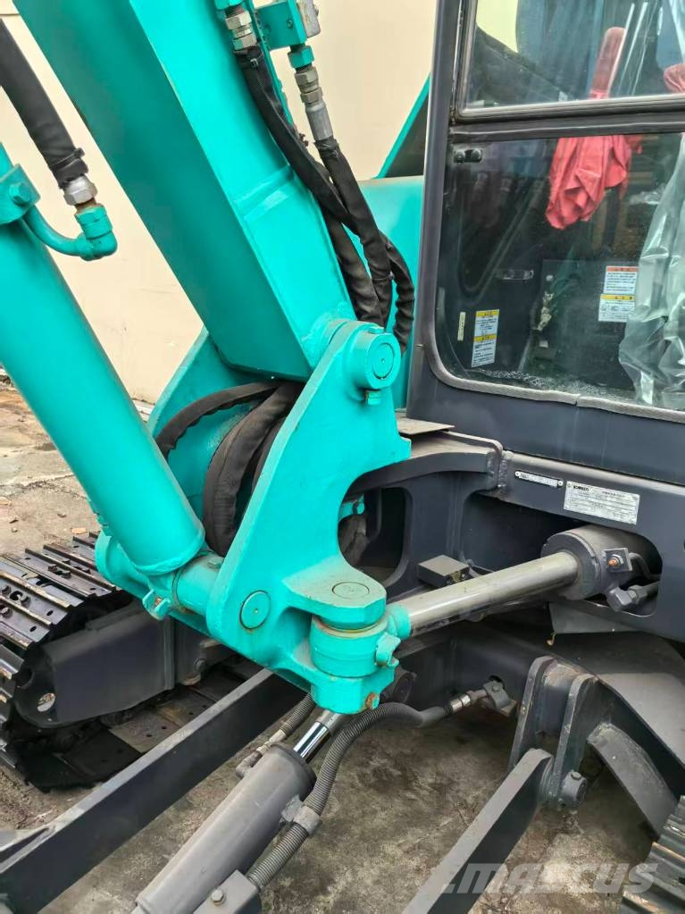 Kobelco SK 40 小型挖土機/掘鑿機<7t(小型挖掘機)
