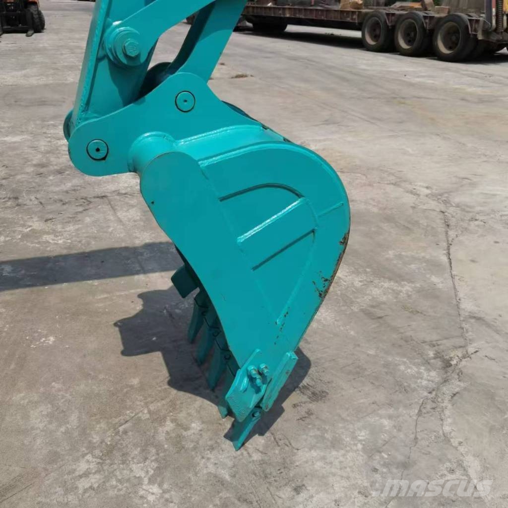 Kobelco SK 40 小型挖土機/掘鑿機<7t(小型挖掘機)