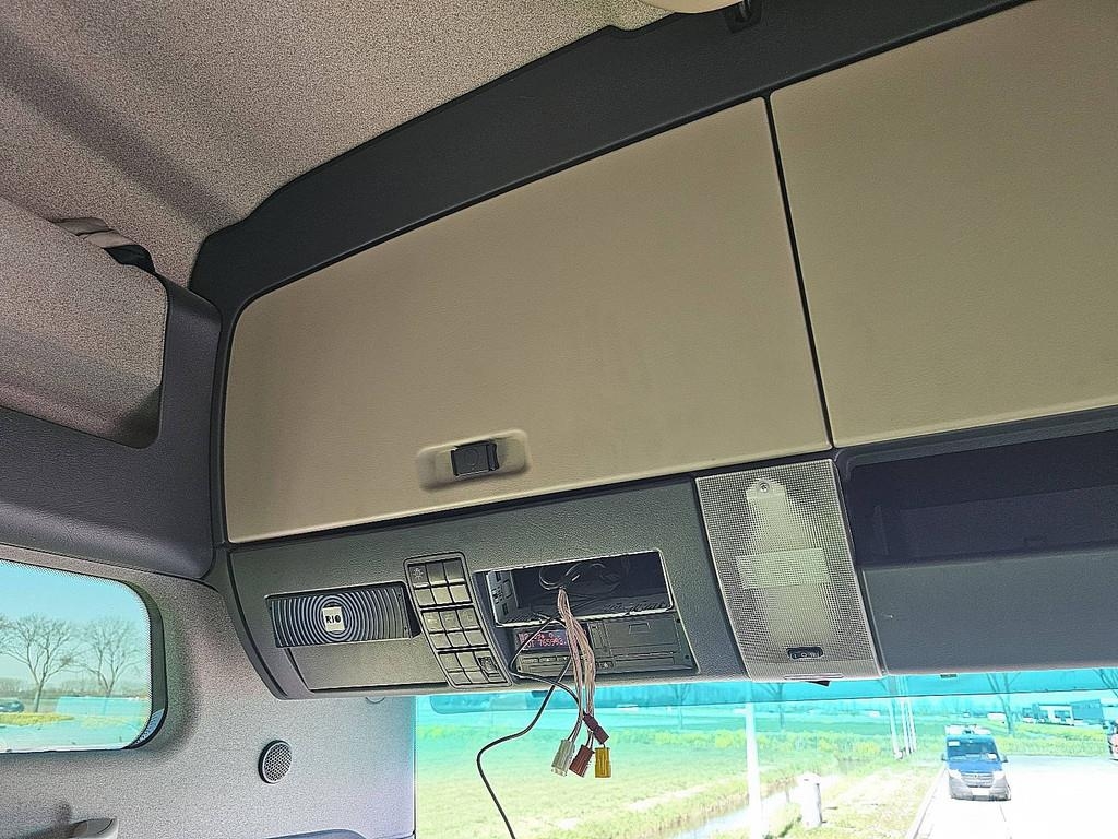 MAN 26.420 TGX XXL INTARDER Cable lift demountable trucks