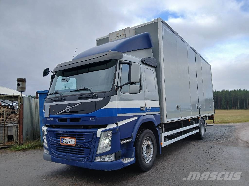Volvo FM330 7,5m ,3m kork kori+pl Euro6 Umpikorikuorma-autot