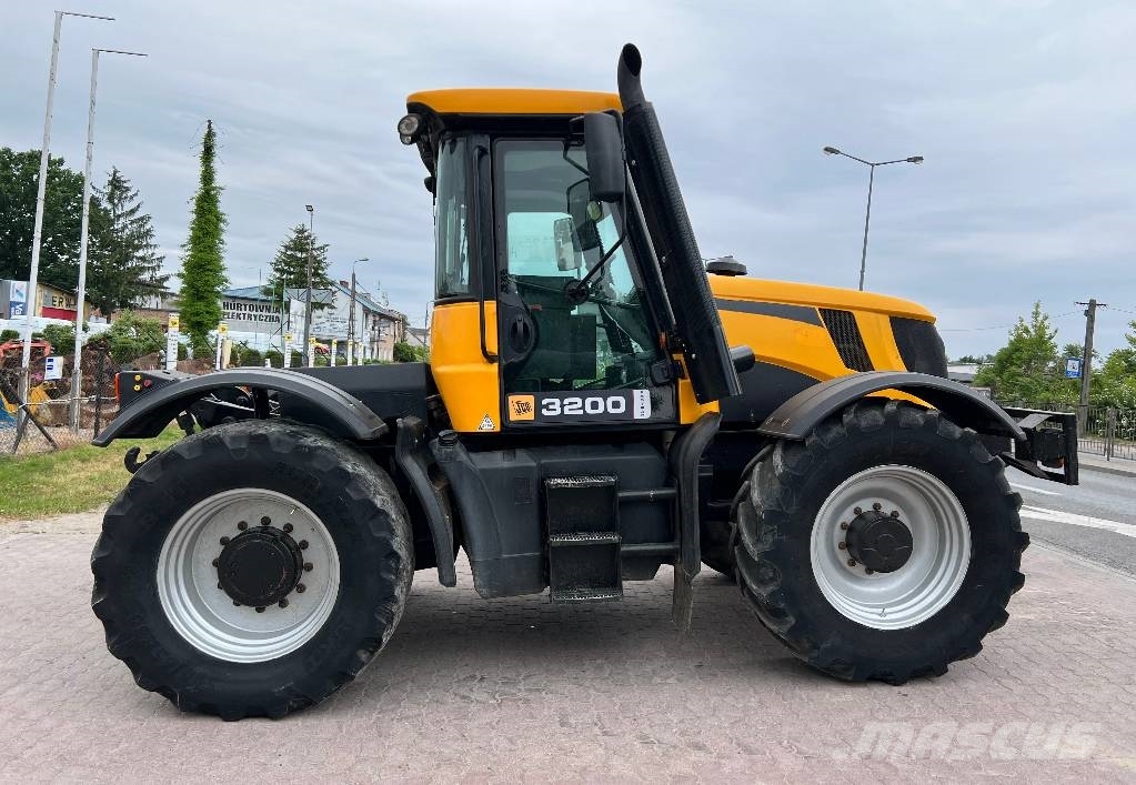 JCB Fastrac 3200 Traktoriai
