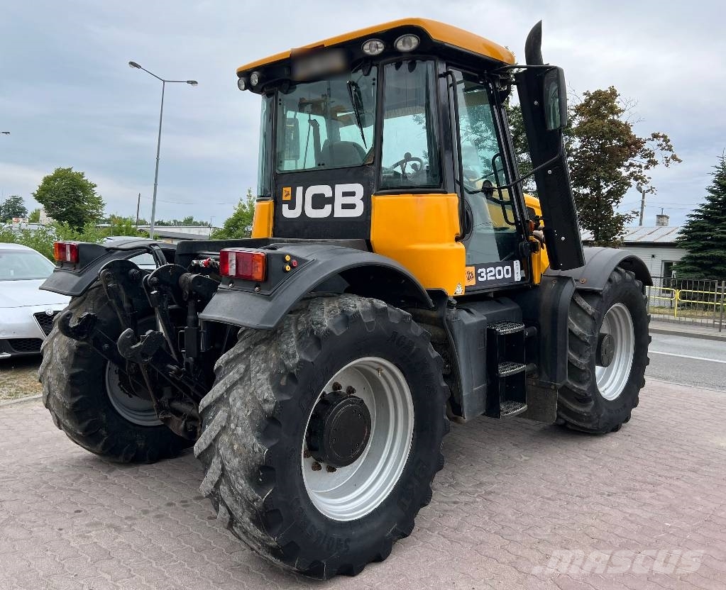 JCB Fastrac 3200 Traktoriai
