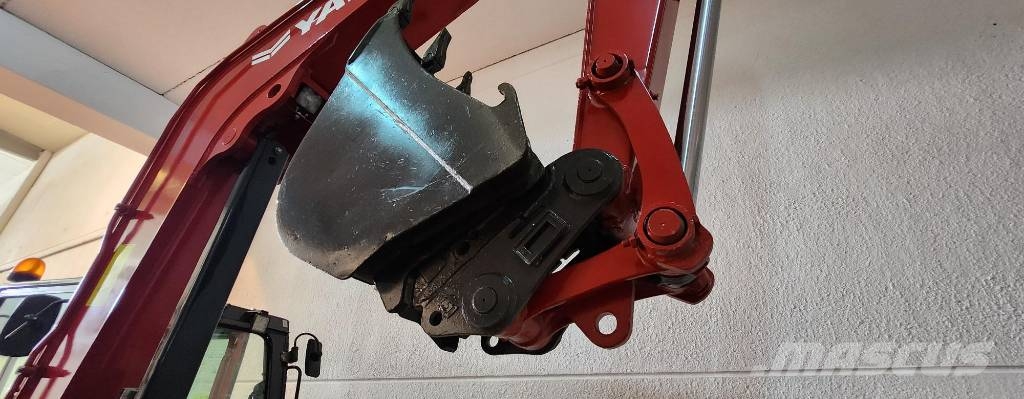 Yanmar Vio 80-1A حفارات وسط 7 طن - 12 طن
