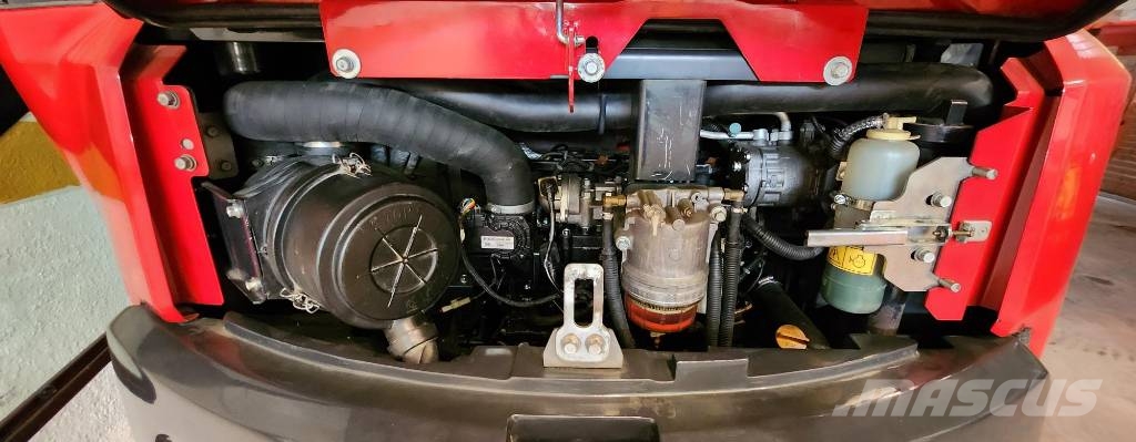 Yanmar Vio 80-1A حفارات وسط 7 طن - 12 طن