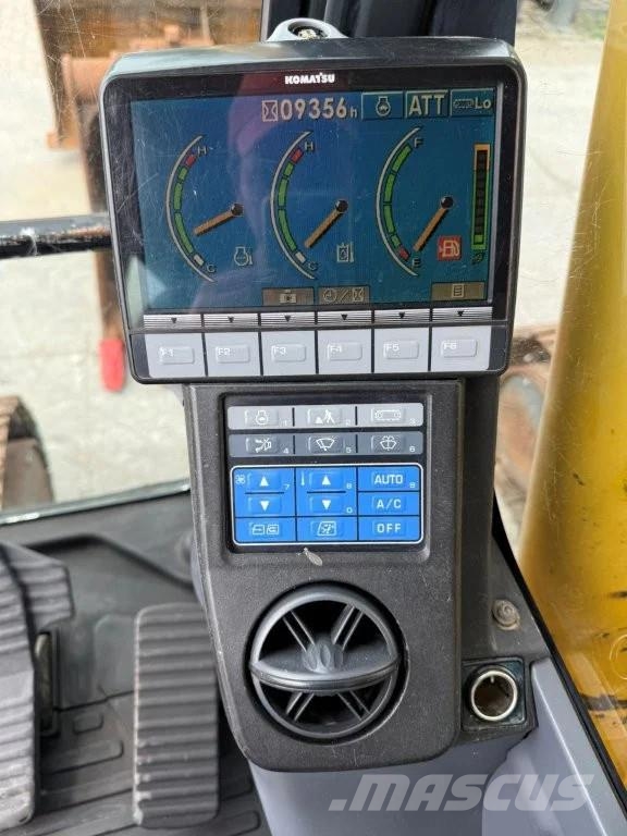 Komatsu PC210-8 Εκσκαφείς με ερπύστριες