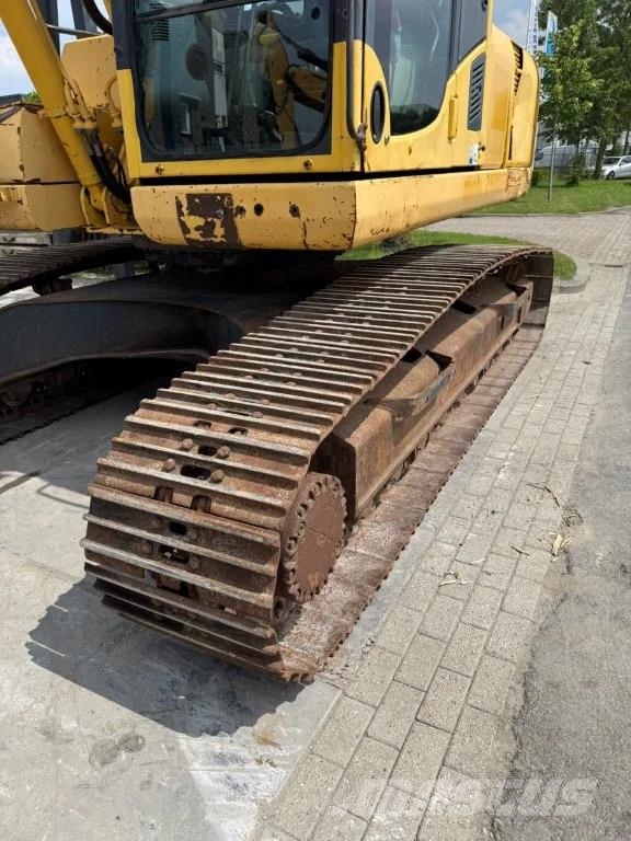 Komatsu PC210-8 Εκσκαφείς με ερπύστριες